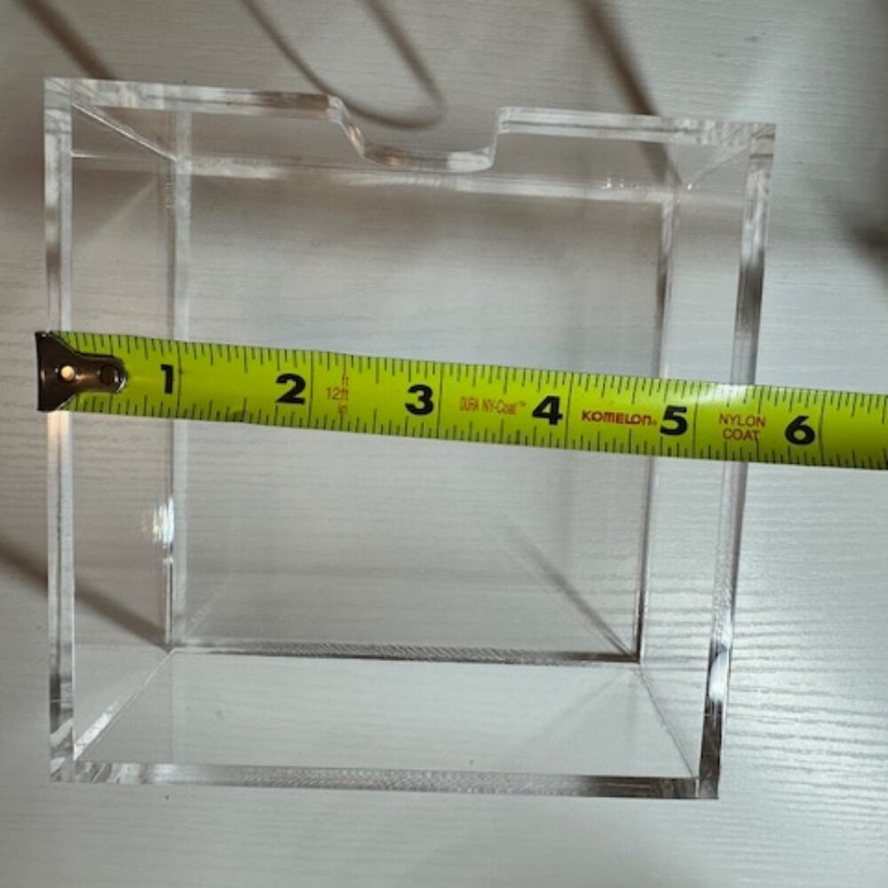 Pastel Napkins in Acrylic Napkin Holder - Picture 5 of 7